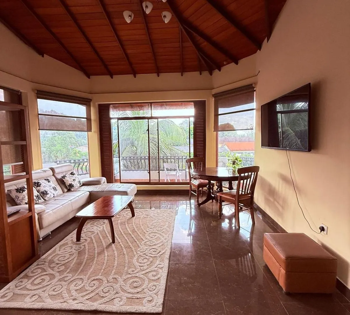Resident View Homestay Kandy