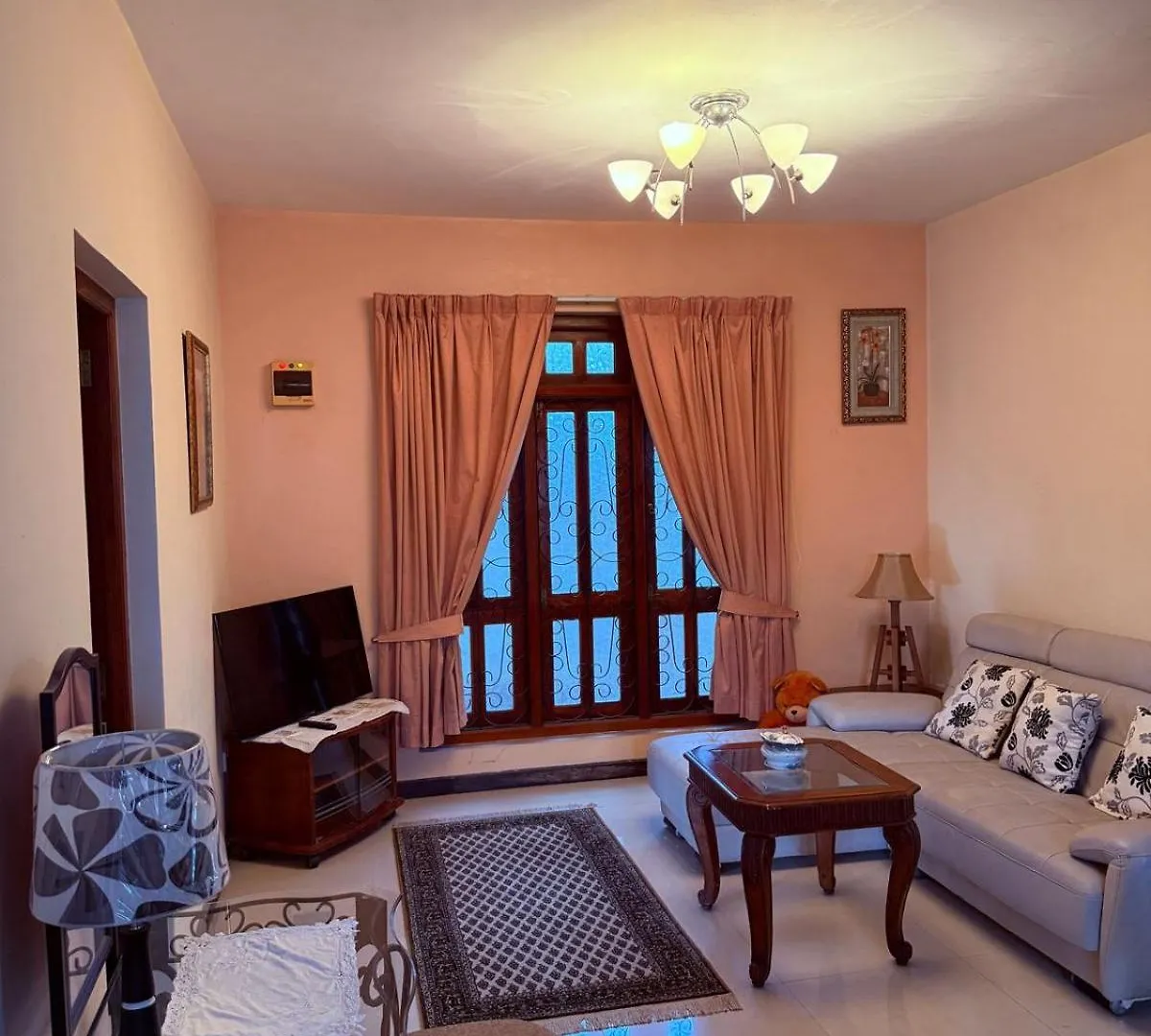 Resident View Homestay Kandy 0*,